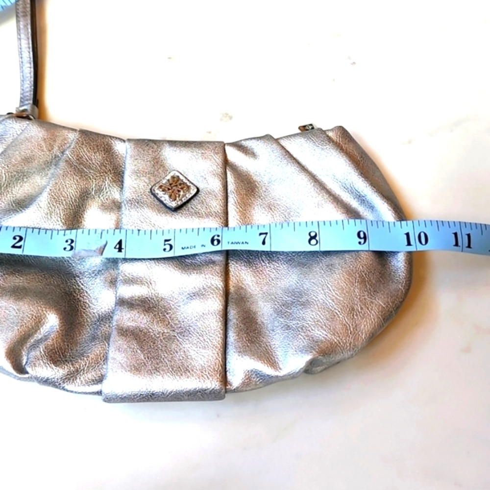 Simply Vera Wang Metallic Silver evening wristlet - Picture 7 of 11